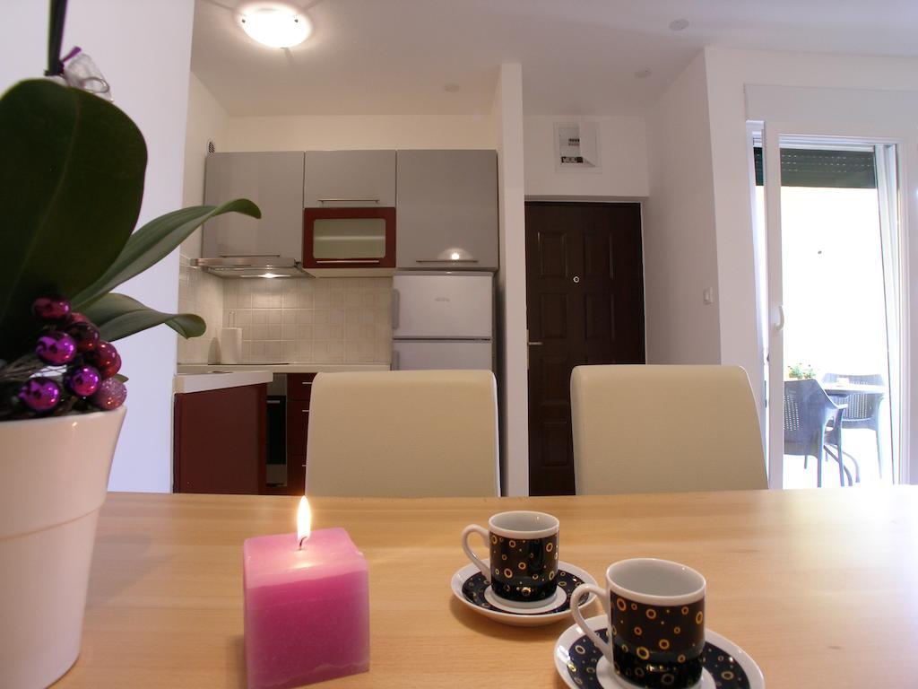 Apartments Marina Vodice Rom bilde