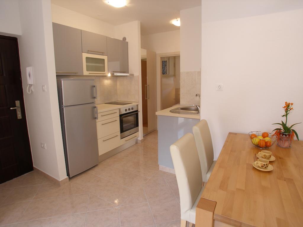 Apartments Marina Vodice Rom bilde